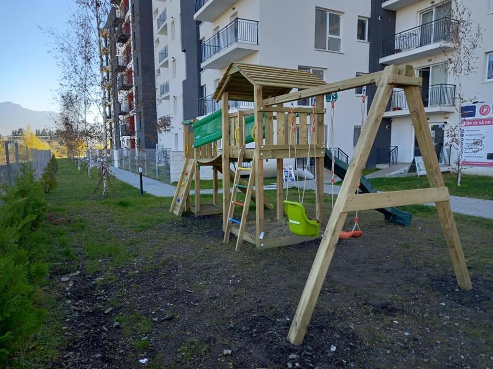 Panoramic Residence Зернешті Екстер'єр фото